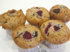 ミスター・イングリッシュ・Coffee24/7ドライブスルーがお届けする軽食メニュー、マフィンです。